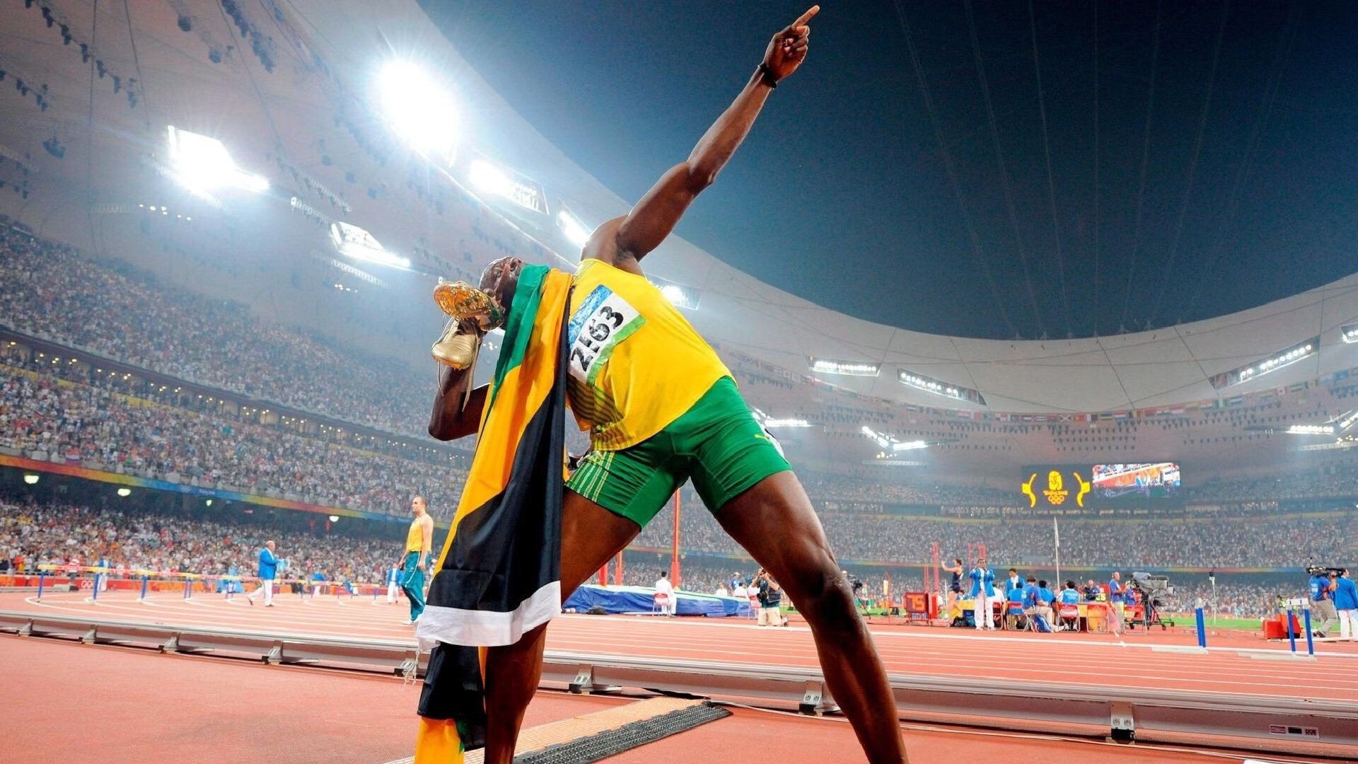 技惊四座！阿根廷中场长传助攻破门，阿根廷中场球员